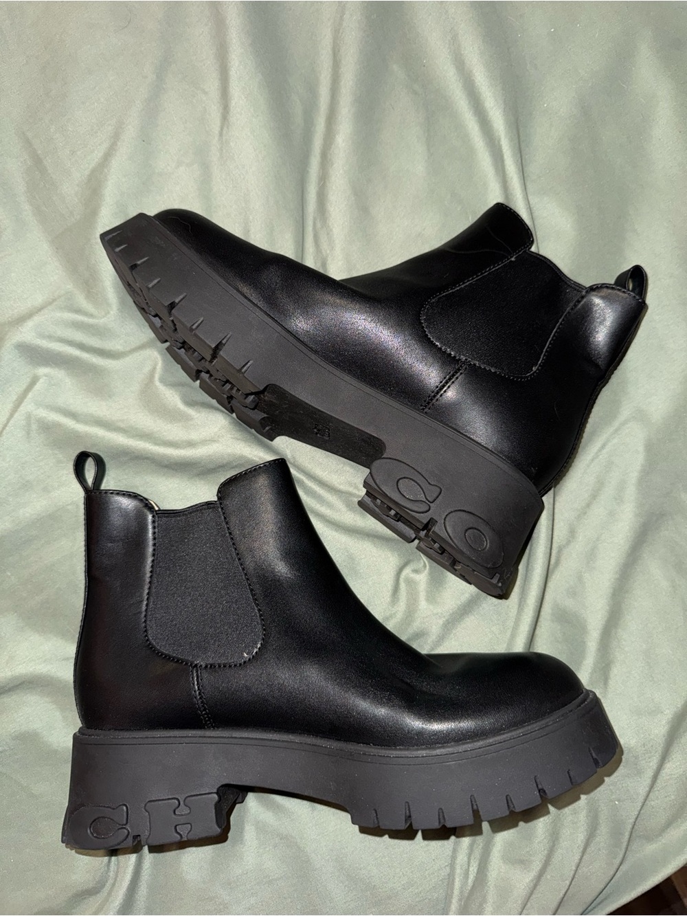Size 8.5 Coach Black Platform Chelsea Boots for Women - Lug Sole